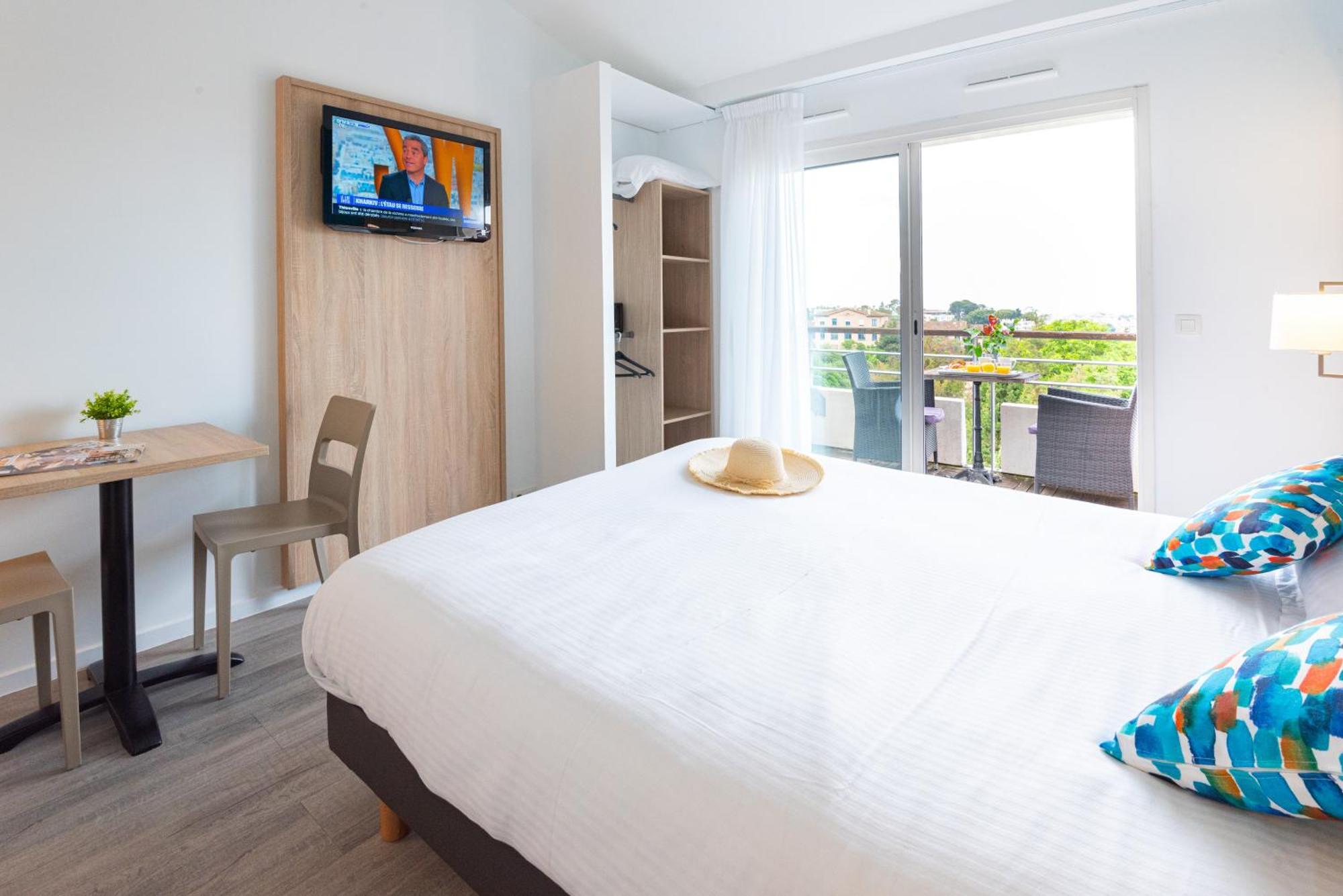 Zenitude Hôtel-Résidences Le Cannet Extérieur photo